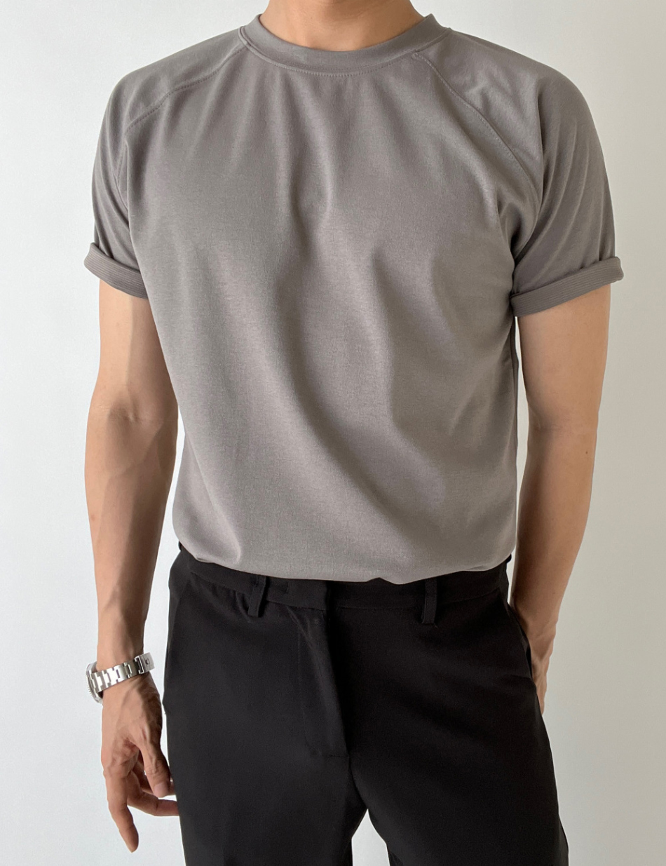 반팔 티셔츠 모델 착용 이미지-S2L16
