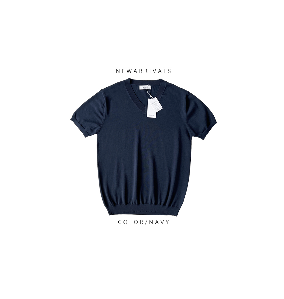 반팔 티셔츠 네이비블루 색상 이미지-S2L3