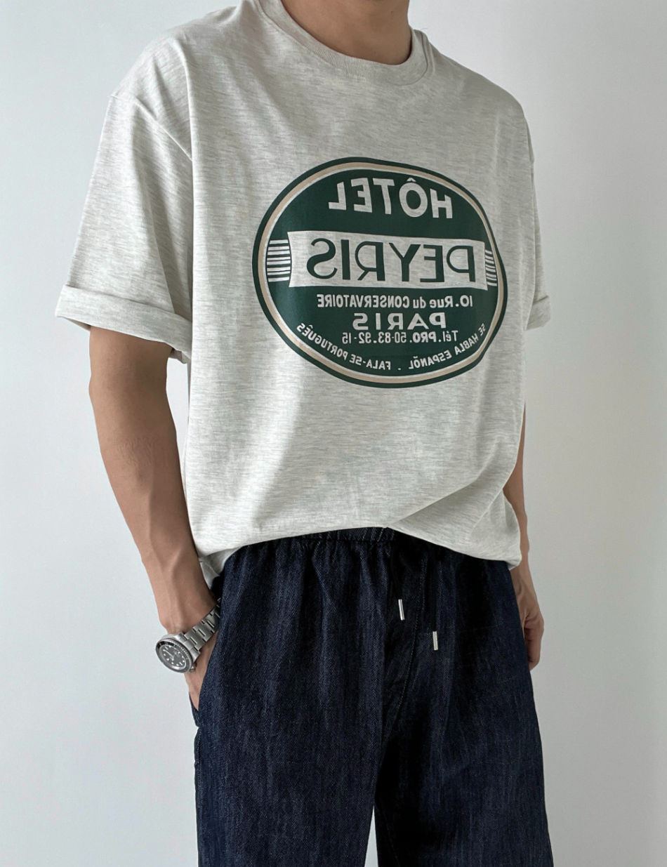 반팔 티셔츠 모델 착용 이미지-S2L11